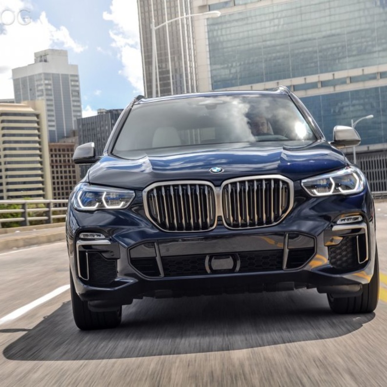 بي ام دبليو X5 2019 نسخة M50d من الداخل