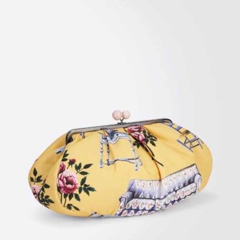 إطلاق مجموعة NANTUCKET من Weekend Max Mara بالتعاون مع Anthony Baratta