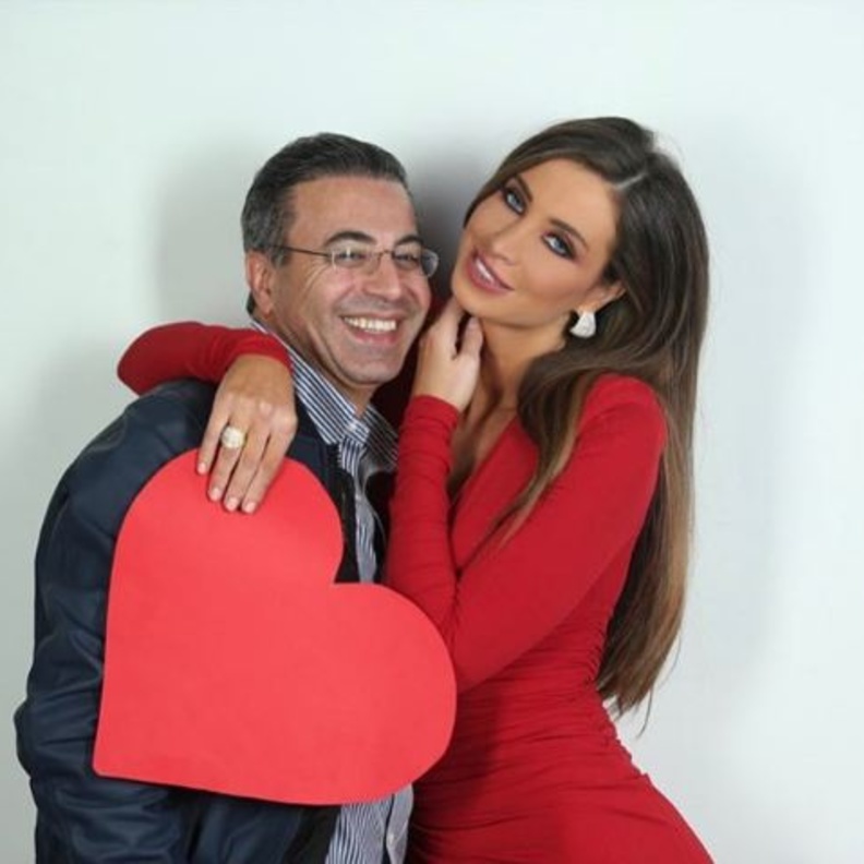 نجوم يحتفلون بيوم الحب