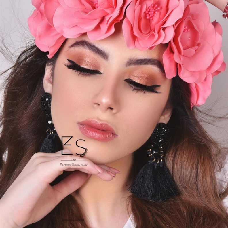 مكياج بأنامل خبيرة التجميل السعودية إلهام سعد