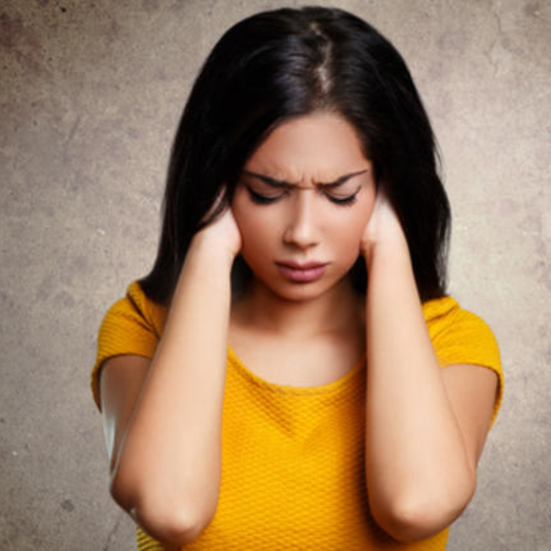 صفات المرأة ضعيفة الشخصية