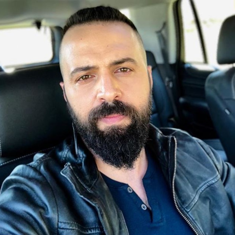 تيم حسن يفجع بوفاة إحدى معجباته من مريضات السرطان