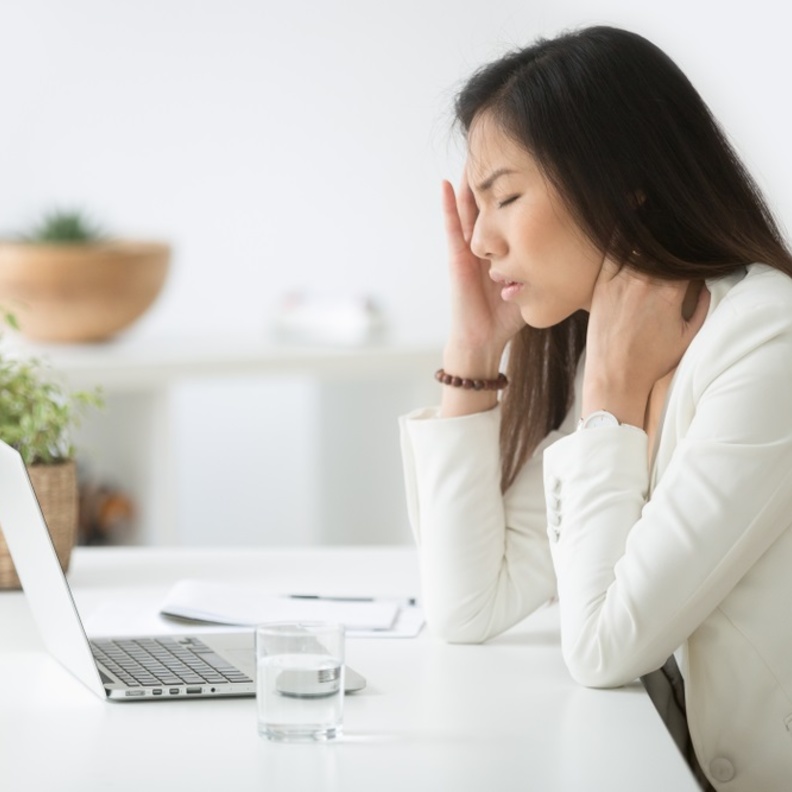 اعراض واسباب الدوار الوضعي الانتيابي الحميد