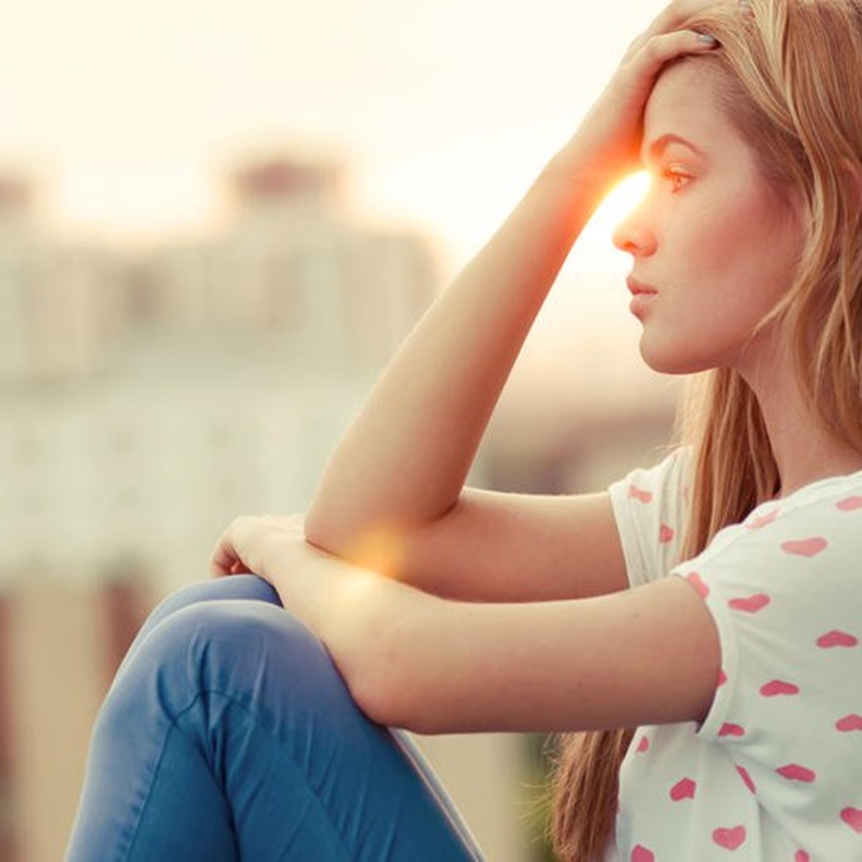 كيف تتغلب المرأة على الضغط النفسي بعد العمل؟