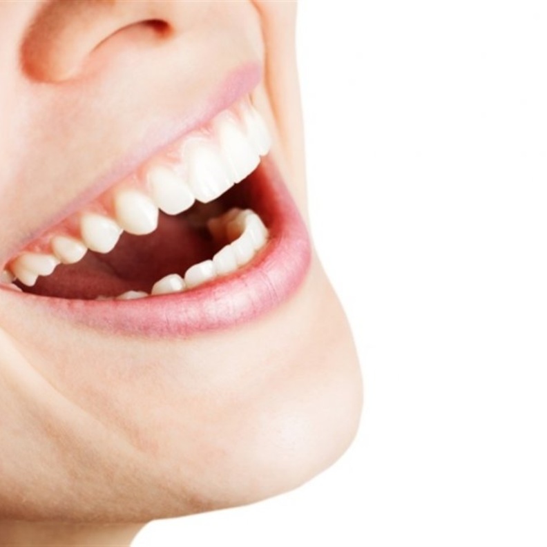 الملح يخفف من نزيف اللثة