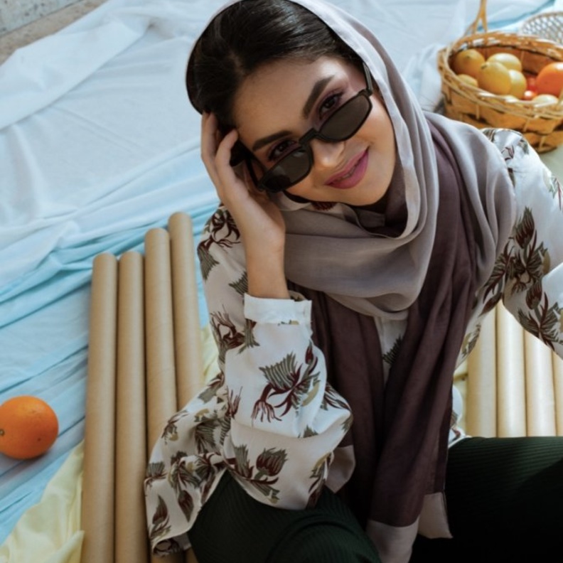 طرح وحجابات بألوان أنيقة من كاف ميم