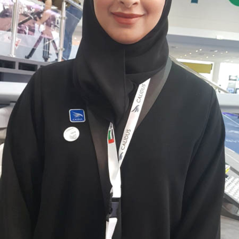  مهندسة الطيران الإماراتية شيخة المهيري
