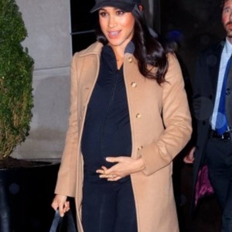 ‏ إطلالة كاجوال ورياضة بأسلوب ‏TRACEE ELLIS ROSS.