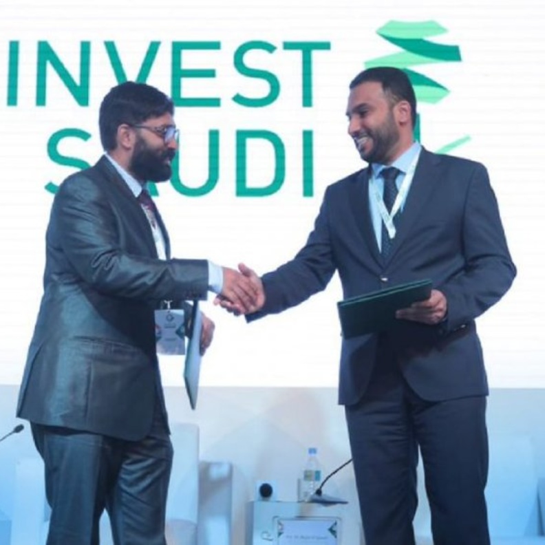 ابراهيم المقبل وتوقيع اتفاقيات لهيئة الترفيه