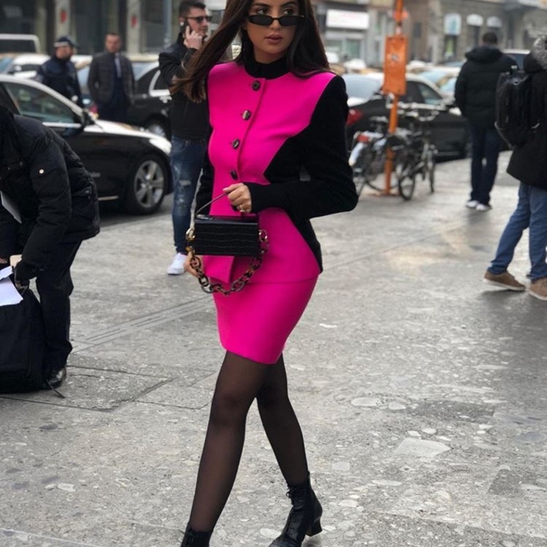 أبرز إطلالات علا فرحات في اسبوع ميلانو للموضة