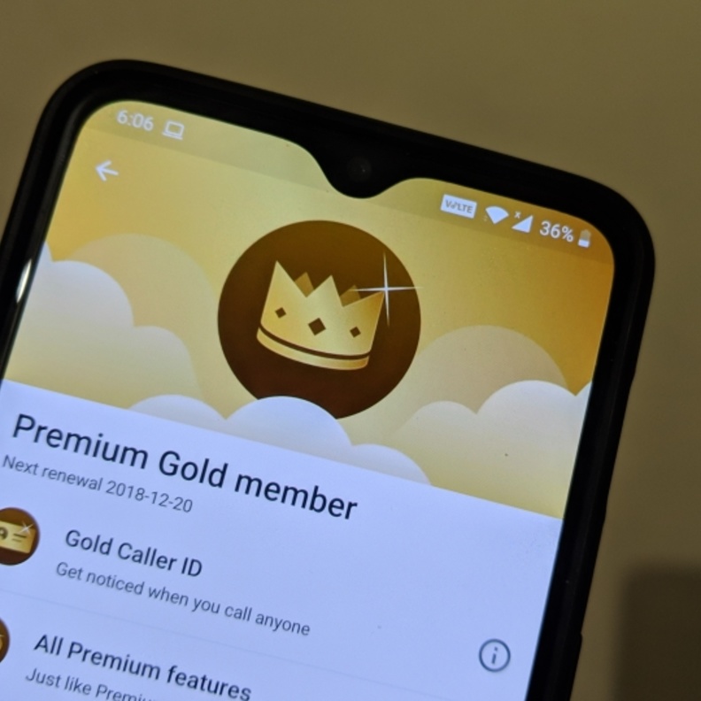 يتيح لك التطبيق المحدّث تلقي إشعارات عندما يبحث شخص ما عنك في الإصدار المدفوع