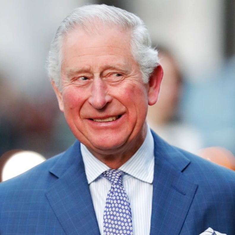  الأمير تشارلز يخطط لجمع الدوقتين المتشاجرتين في احتفالية رسمية