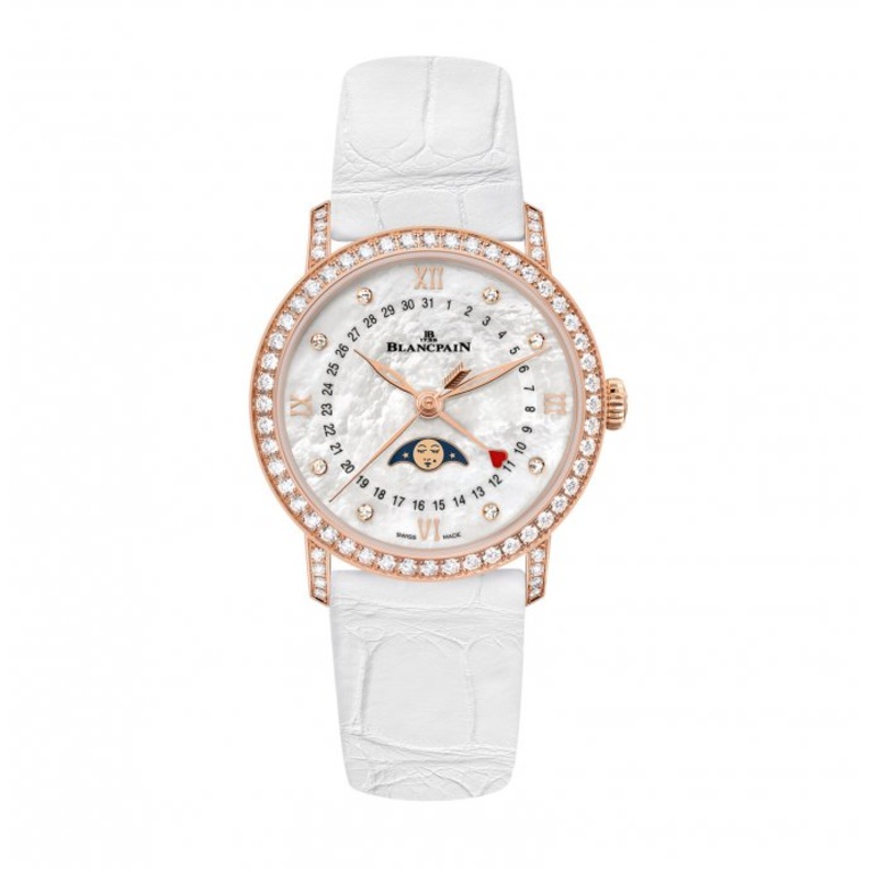  ساعة من أي دبليو سي IWC