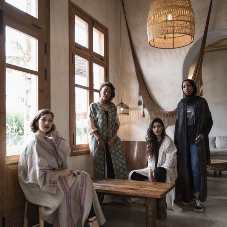 مجموعة عبايات The Untitled Project