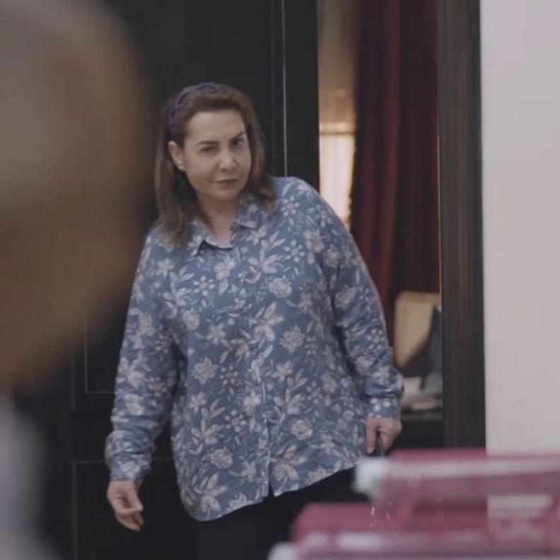 غصون في الوحل 