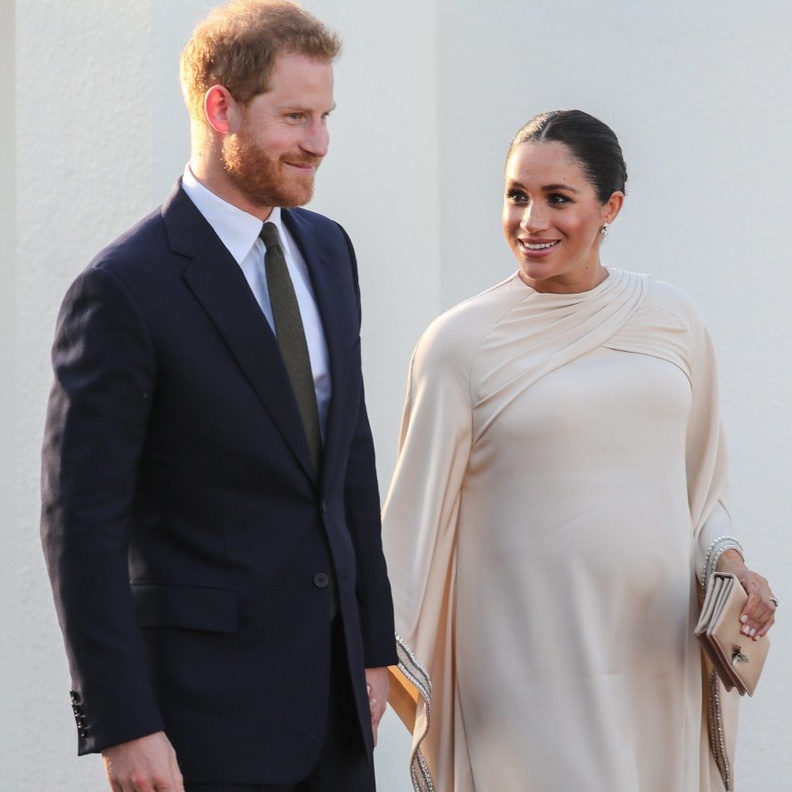 قصر كينسغنتون يرد على شائعات وحول خطط ميغان ماركل والأمير هاري لتربية طفلهما القادم