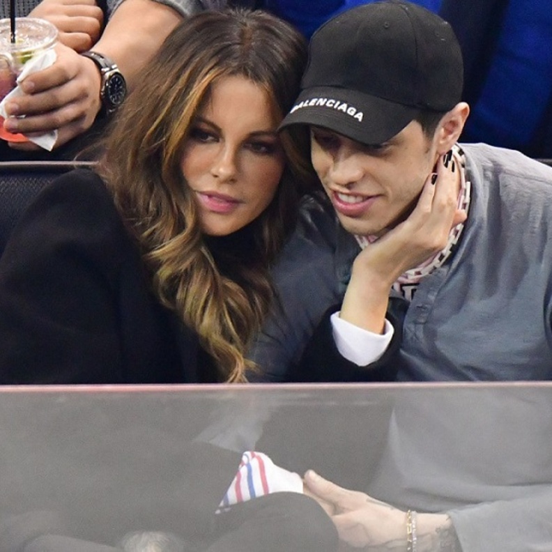 بيت دافيدسون وكيت بيكنسيل