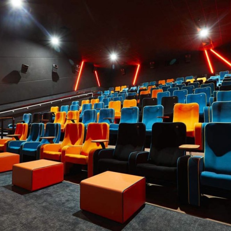 تشغيل دور السينما موفي كأول علامة تجارية سعودية