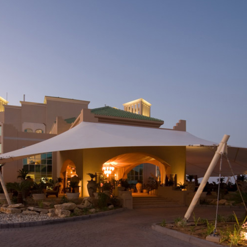 أنانتارا منتجعات جزيرة صير بني ياس .. الملاذ الرومانسي المثالي لرحلة العمر