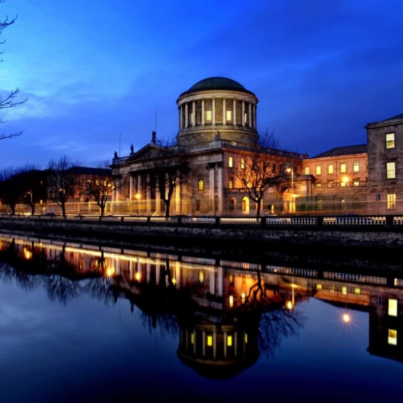 تيرانا القلب النابض لالبانيا