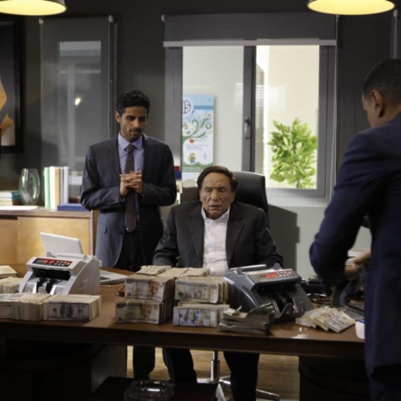 عادل إمام في كواليس فالنتينو 