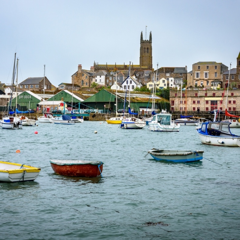 أجمل الوجهات الطبيعية والشاطئية التي يمكنك زيارتها في بريطانيا