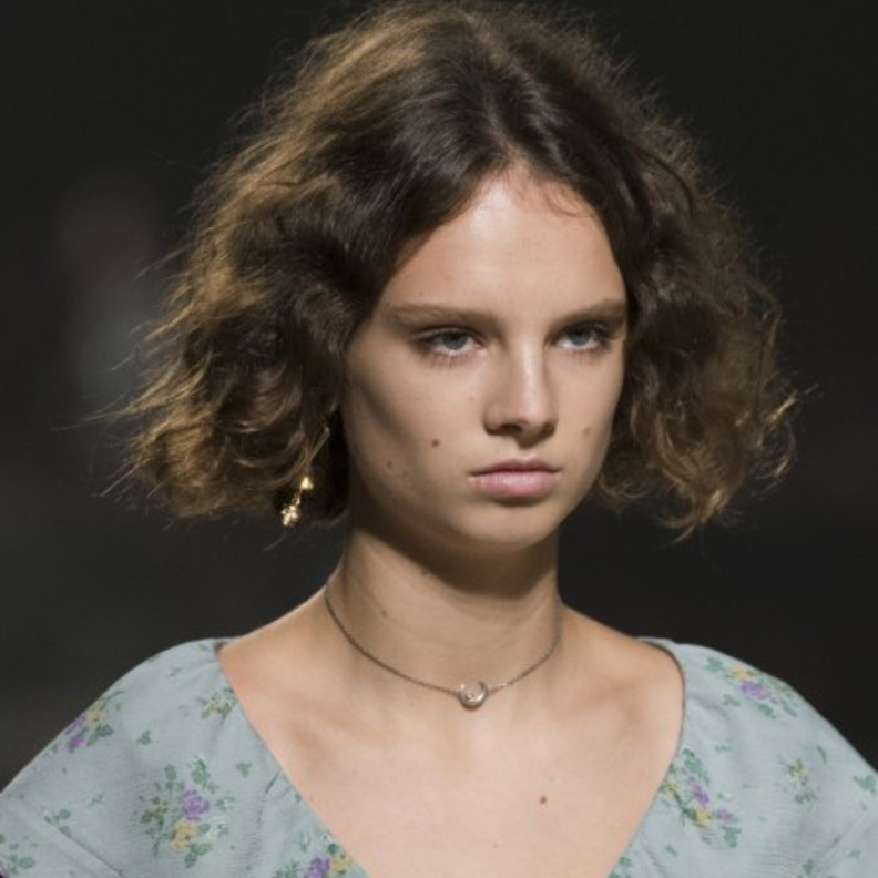 قصات شعر الكاري آخر صيحات صيف 2019 من Coach