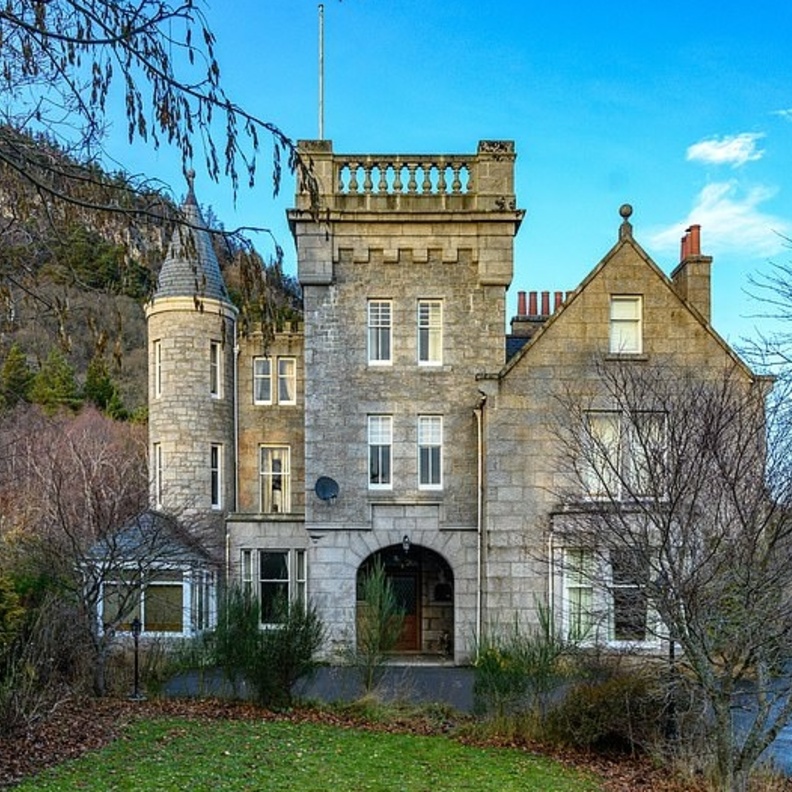 الحمام الرئيسي