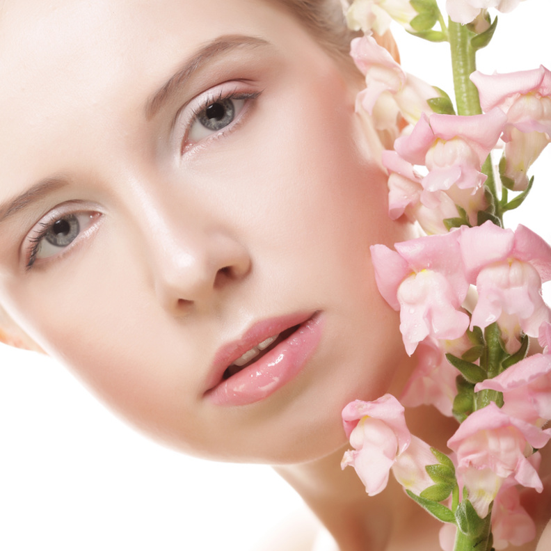 تعرفي على  خطوات العناية بالبشرة في الربيع