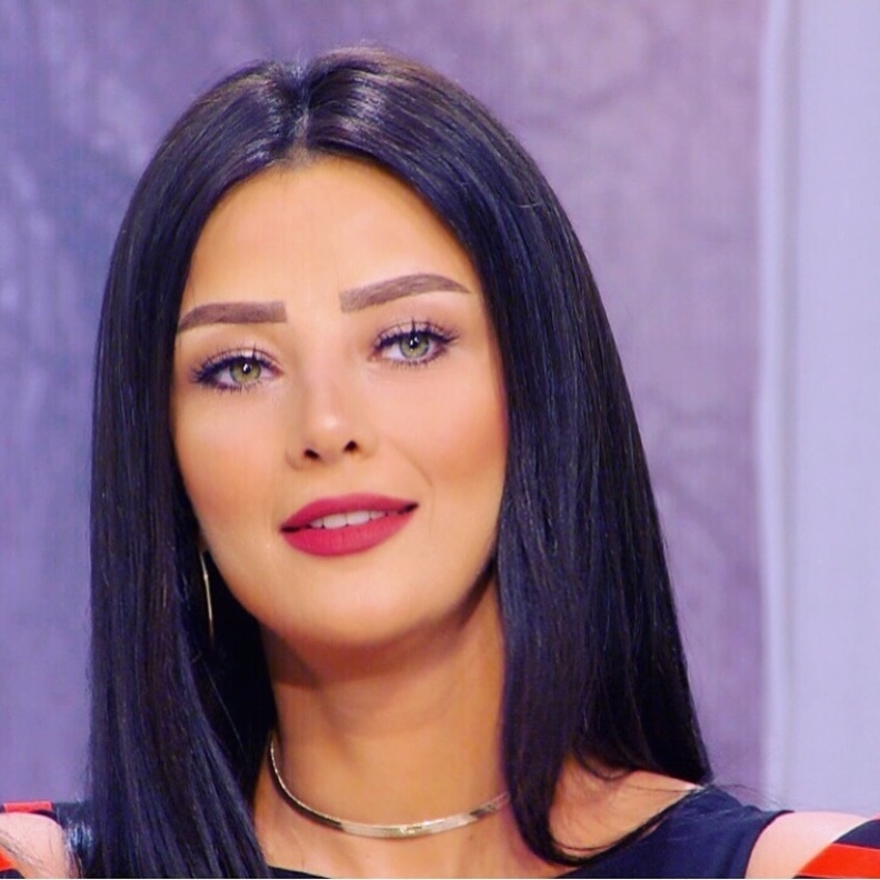 رضوى الشربيني تكشف عن عمرها