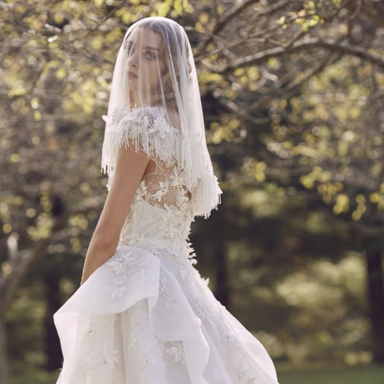  طرحة من مجموعة marchesa