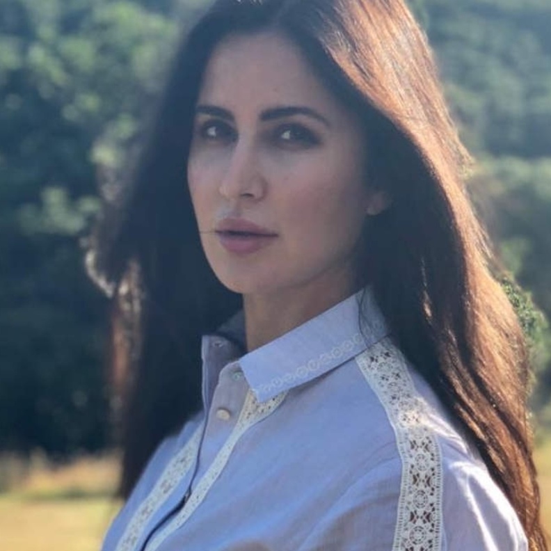 صورة السيارة الجديدة التي قامت بشرائها كاترينا كيف