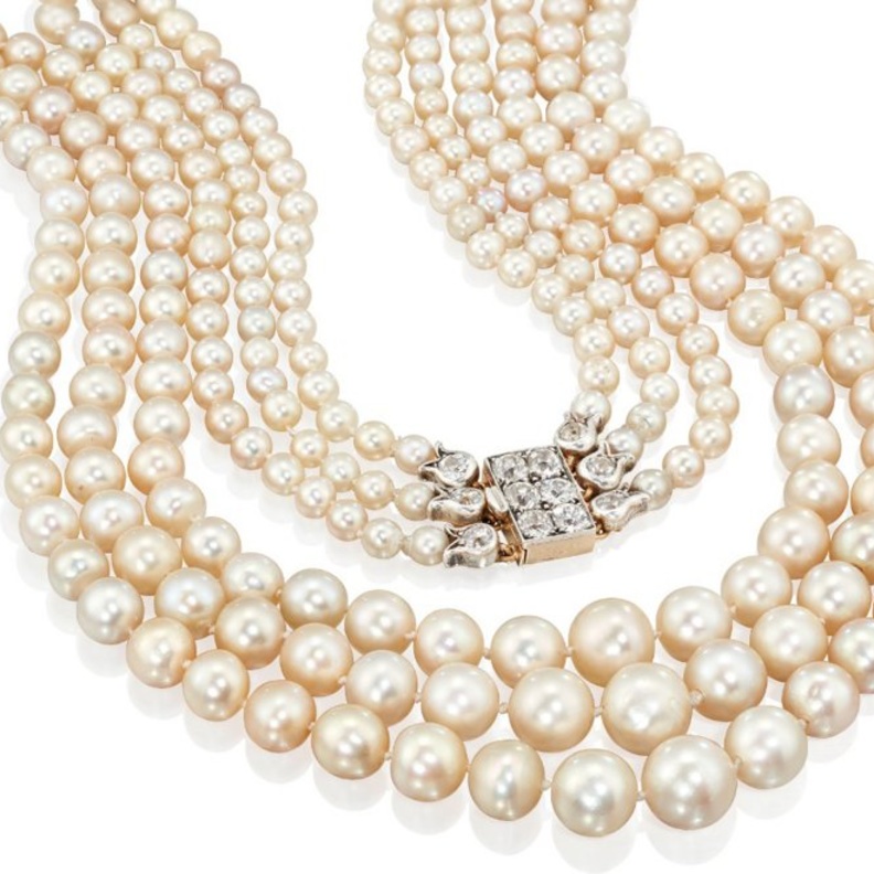 Christie’s تتعاون مع معهد البحرين للؤلؤ والأحجار الكريمة في تنظيم معرض مرموق للؤلؤ