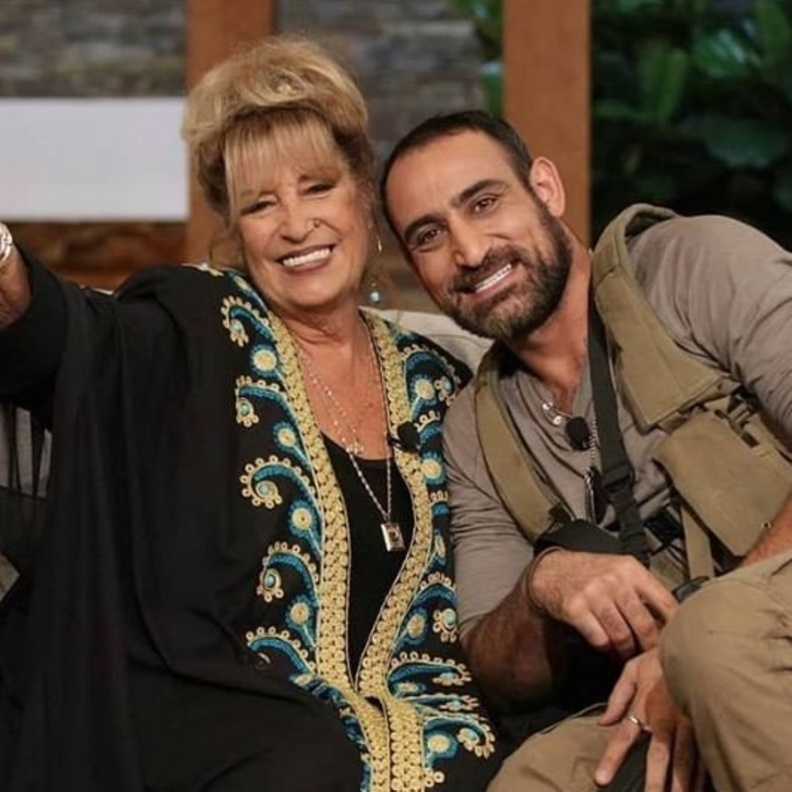 فريق الهيبة الحصاد يحتفل بـ عيد الام