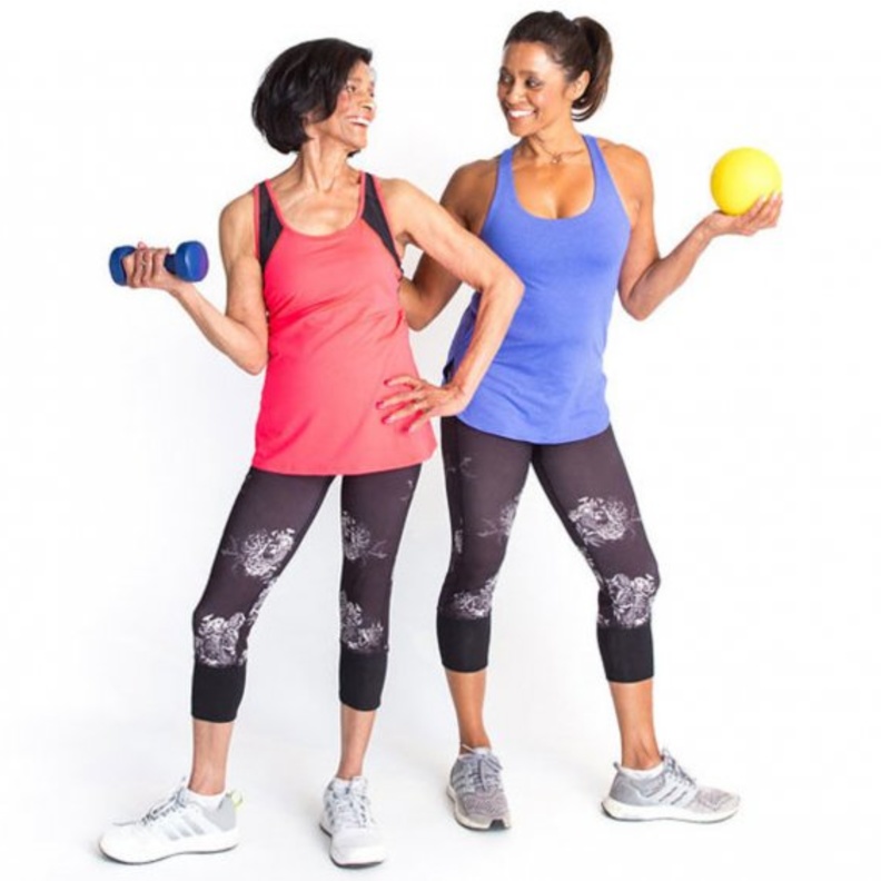 تمارين فعالة لتشاركيها مع والدتك في يوم الام و الاستمتاع بالوقت