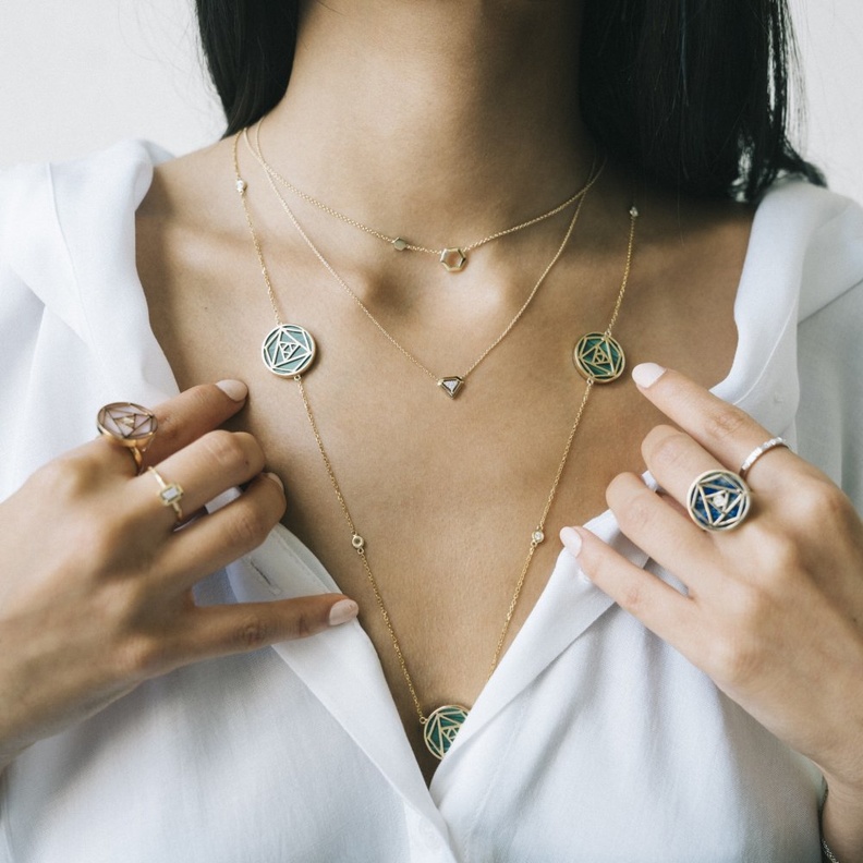 خواتم ذات تصميم عصري هندسي بتفاصيل راقية