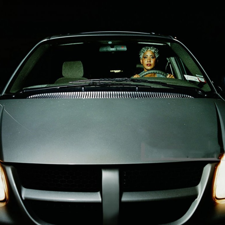  قواعد يجب احترامها لقيادة أمنة في فترات الليل