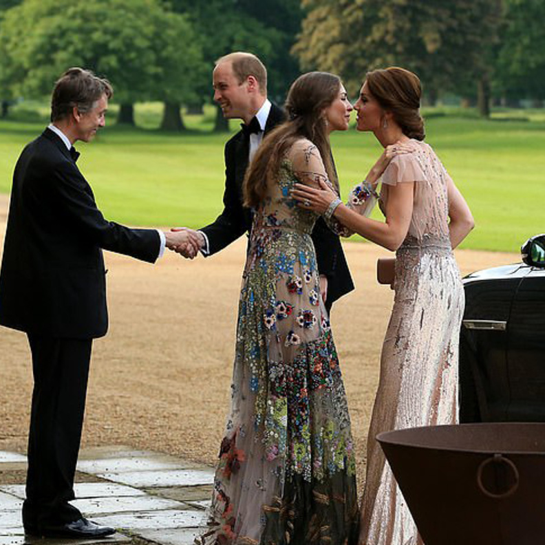 تدهور علاقة كيت ميدلتون وصديقتها روز هانبري