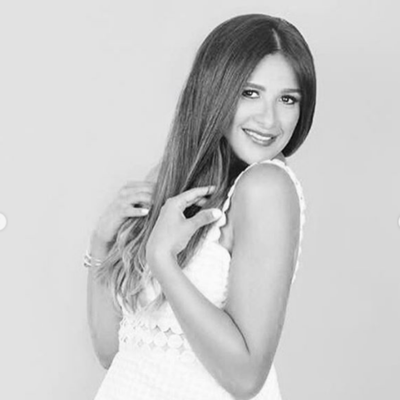 ياسمين عبد العزيز