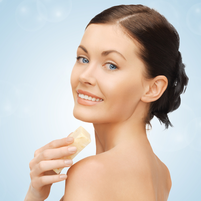 تعملي طريقة عمل صابون لتبييض الجسم