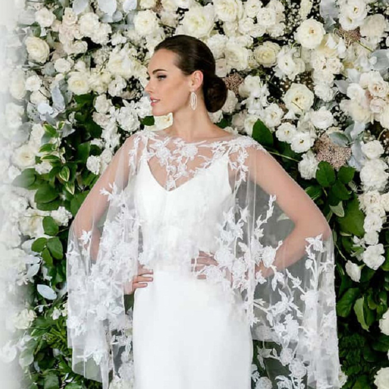 فستان من مجموعة anne barge