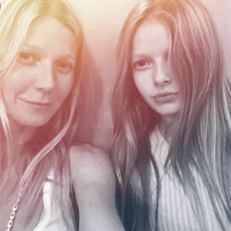 جونيث بالترو وابنتها