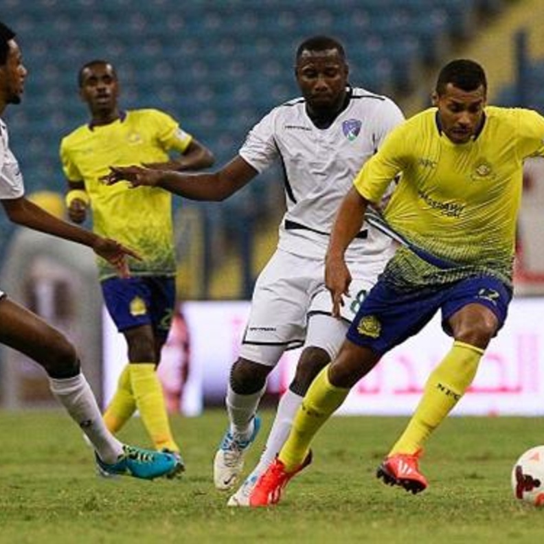 اشتداد الصراع للهروب من الهبوط في الدوري السعودي للمحترفين