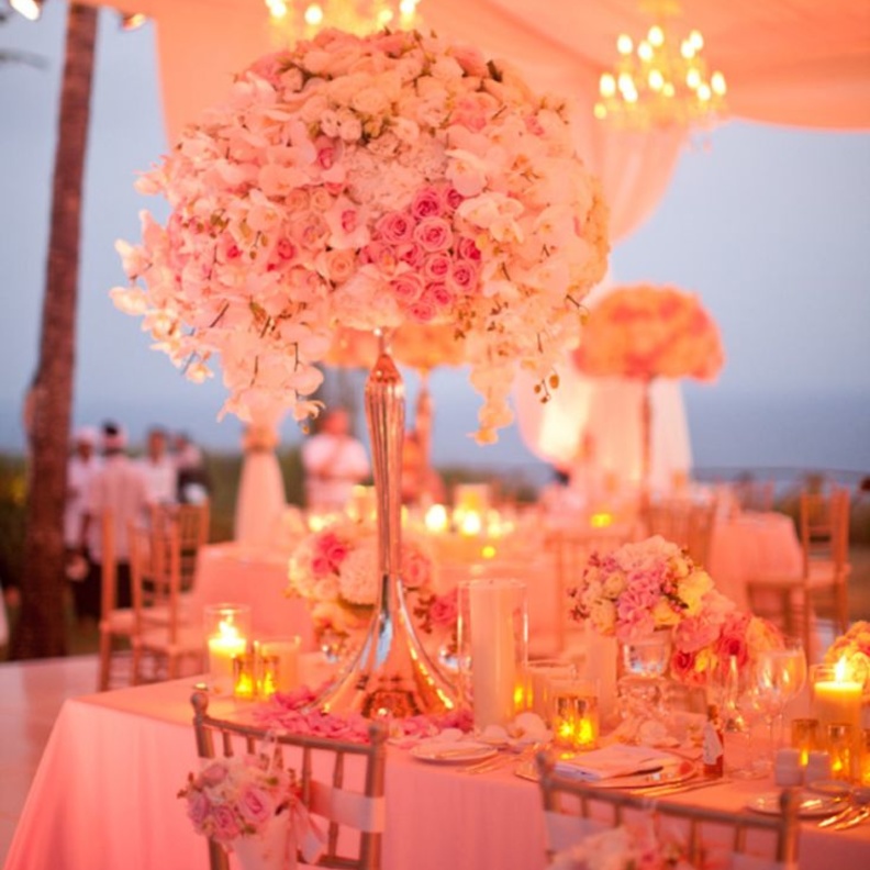 الالوان المرحة تزين حفل زفافك