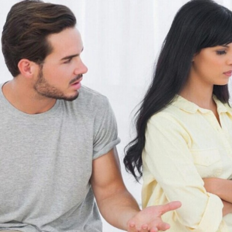 علامات الزوج الديكتاتوري في الحياة الزوجية 