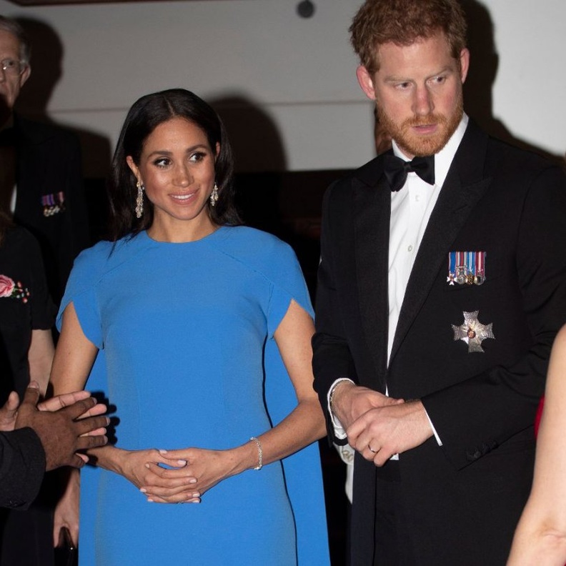 الأمير تشارلز منع ميغان ماركل من ارتداء تاج ملكي في فيجي