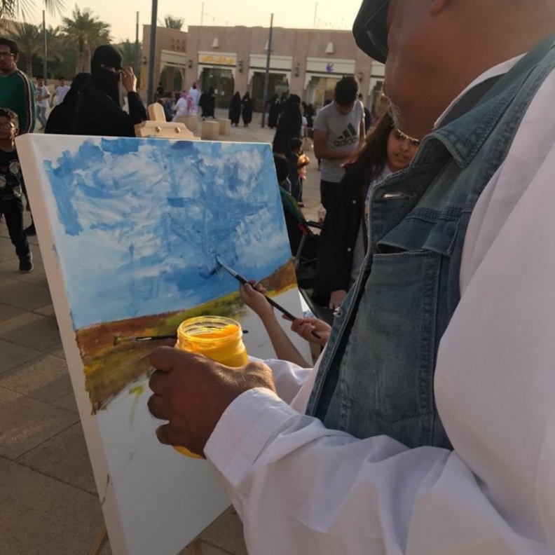 احدى اللوحات الفنية التراثية في ساحة البجيري