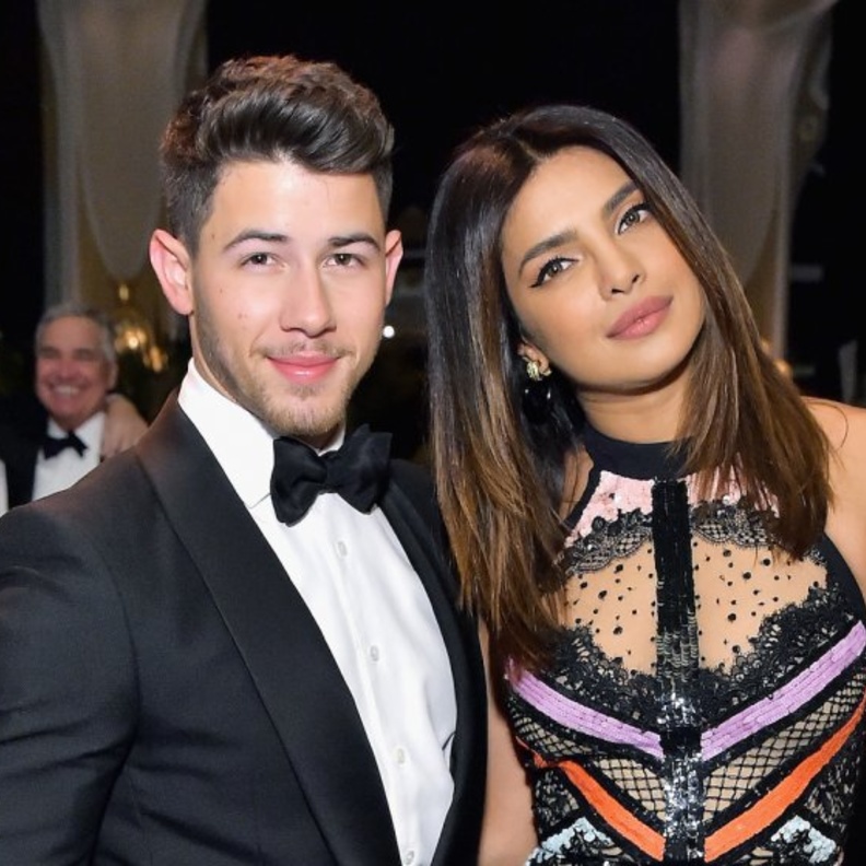 Priyanka Chopra  ترد على شائعة طلاقها