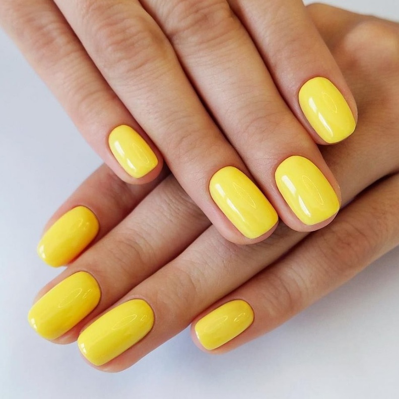 المناكير الأصفر الأجمل في صيف 2019