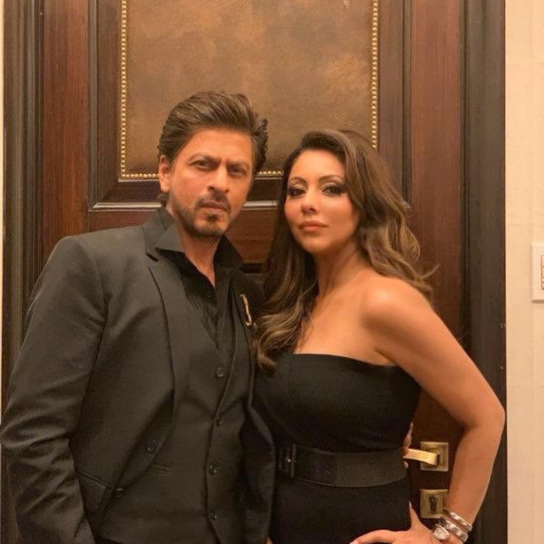 شاروخان و غوري خان